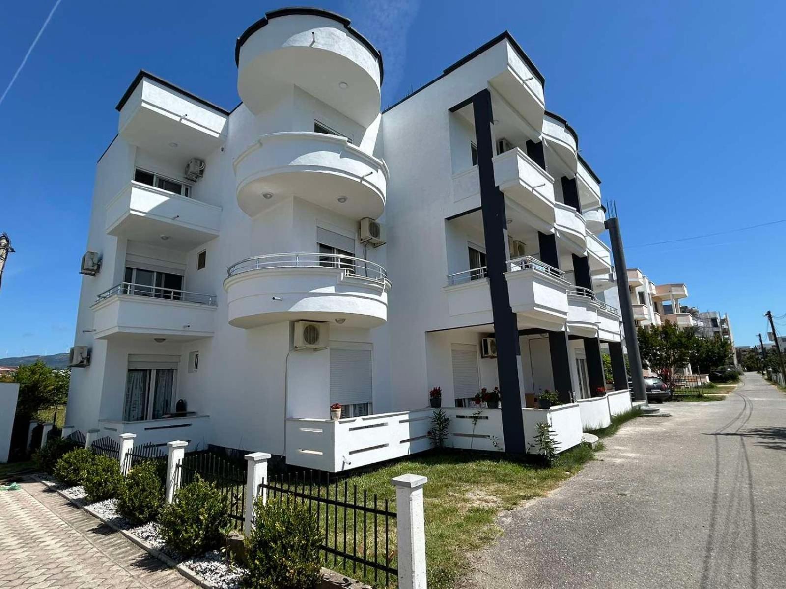 Apartmani Agovic Ούλτσιν Εξωτερικό φωτογραφία