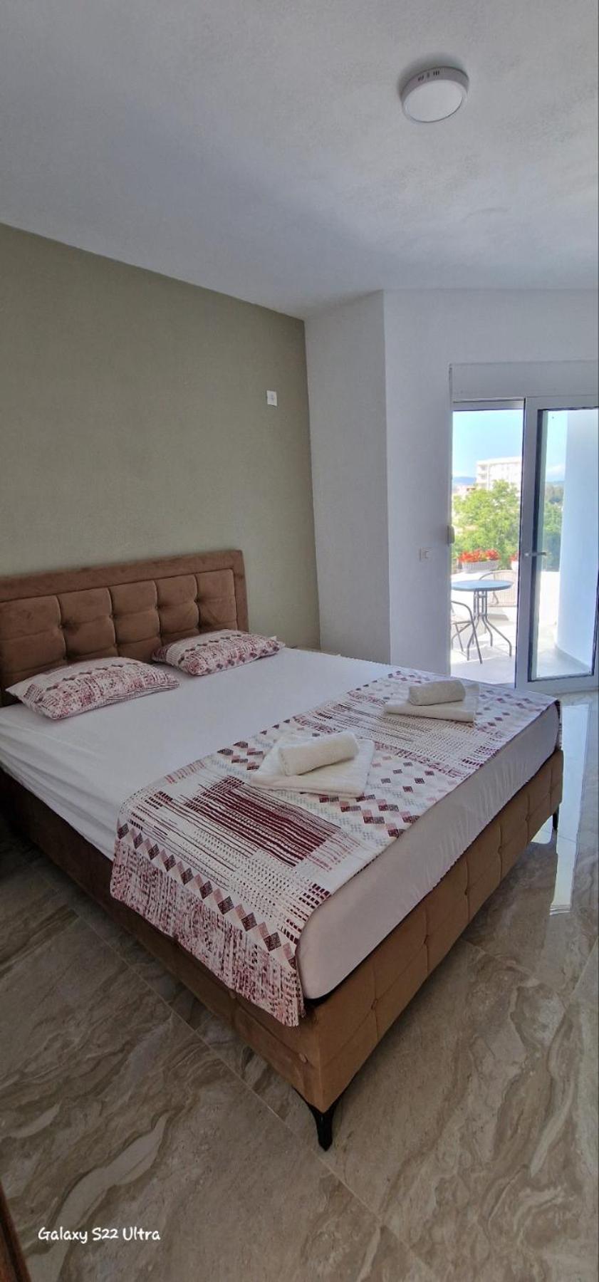 Apartmani Agovic Ούλτσιν Εξωτερικό φωτογραφία