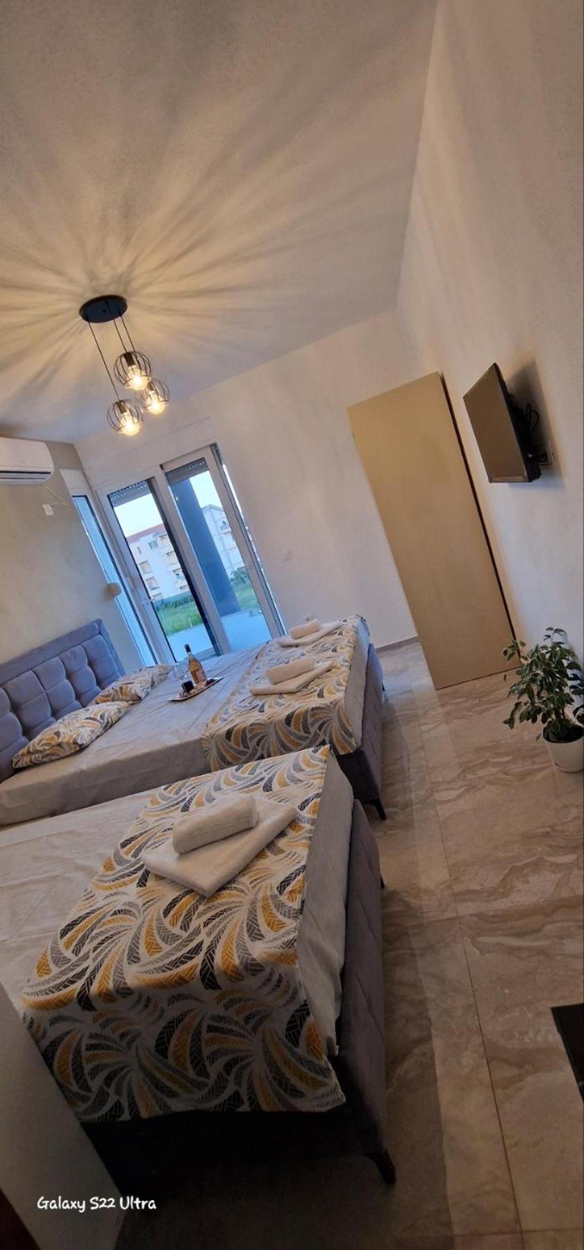 Apartmani Agovic Ούλτσιν Εξωτερικό φωτογραφία