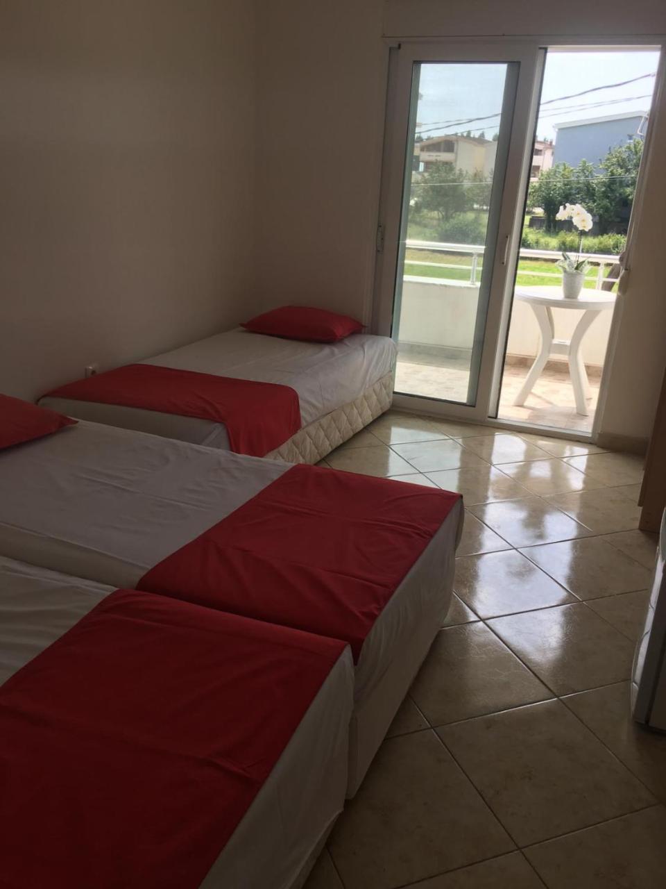 Apartmani Agovic Ούλτσιν Εξωτερικό φωτογραφία