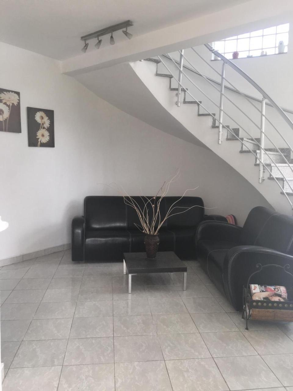 Apartmani Agovic Ούλτσιν Εξωτερικό φωτογραφία